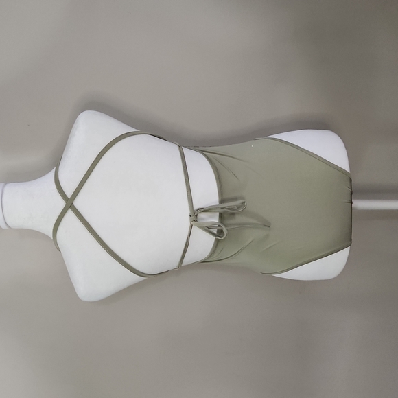 Dolmi Mesh Front Bodysuit - Picture 5 of 10